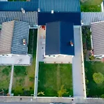 Maison Familiale -
